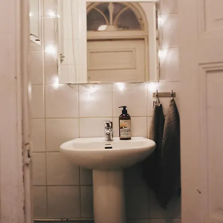 Bohemian Sanctuary With Sauna דירה טורקו